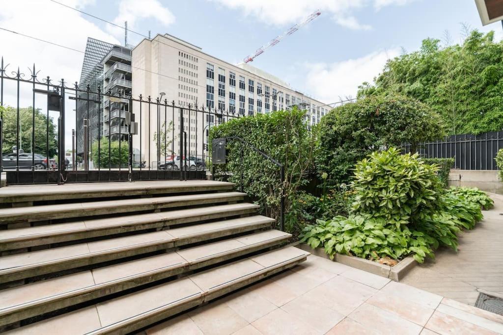 Appartement A Refined 2-bedroom Close Avenue Foch *